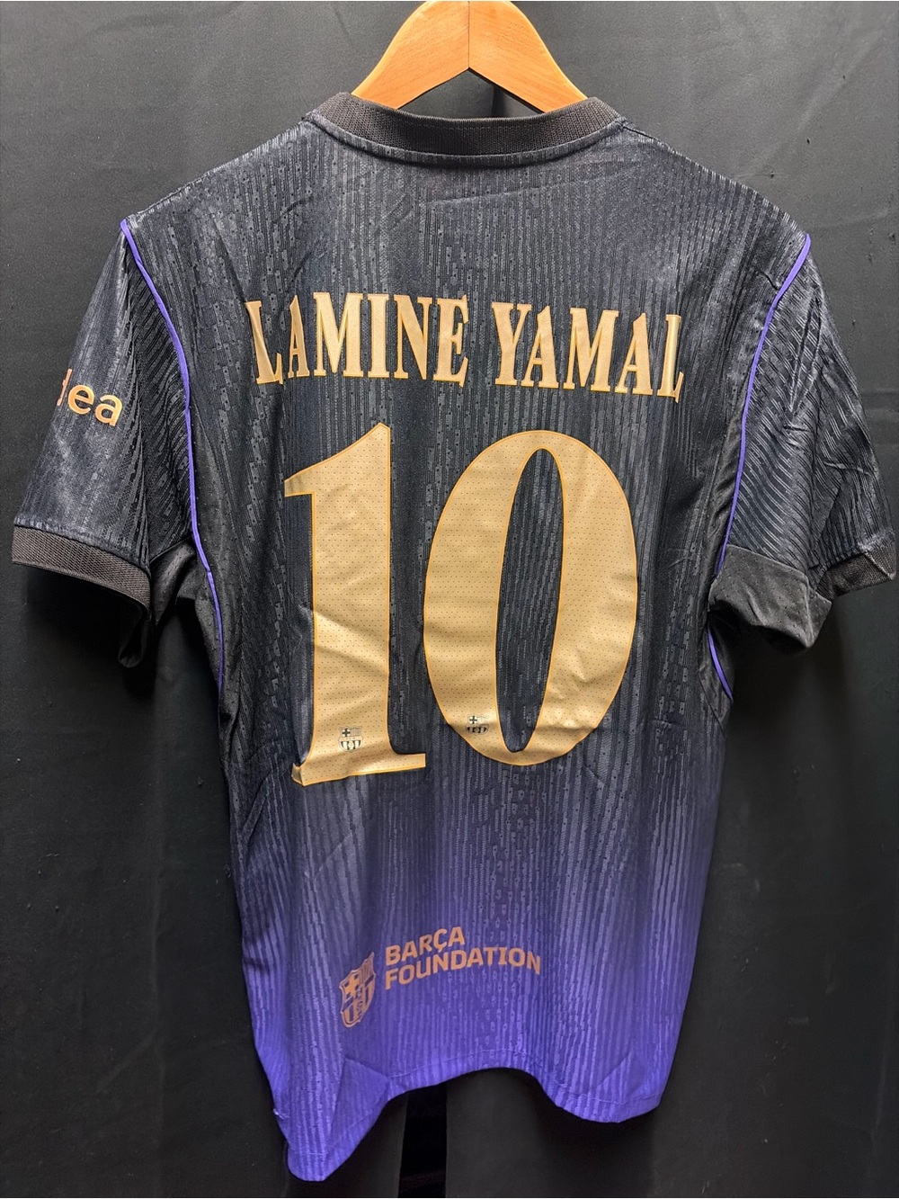 Lamine Yamal Kobe Bryant x FC Barcelona Away Jersey Size Medium